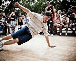 Break Dance. Танцы для мальчиков и девочек в Новороссийске